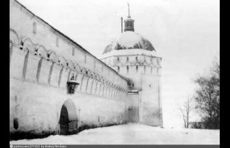 Саввино-Сторожевской монастырь 1909. Фото: pastvu.com