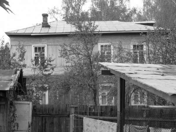 Дача Лямина. Одна из дач, в которой располагался в 1920-е гг. детский дом в Черкизово -- сегодня. Фото: panoramio.com