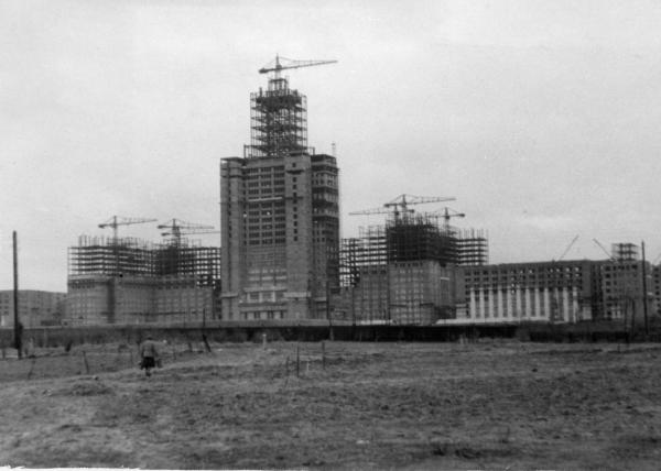 Строительство главного здания МГУ. Фото: Архив rofelen