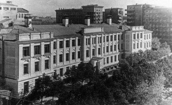 МХТИ. 1945–1948 гг. Фото: PastVu МХТИ. 1945–1948 гг. Фото: PastVu