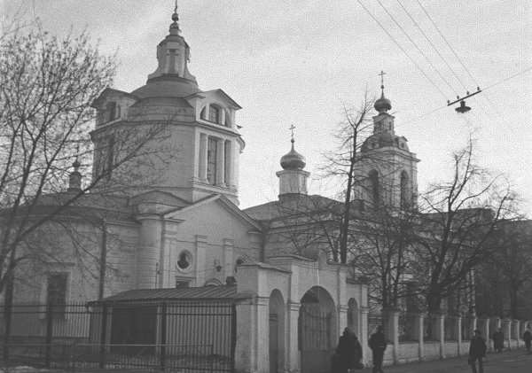 Церковь Николы в Кузнецах, 1982 г. Церковь Николы в Кузнецах, 1982 г.