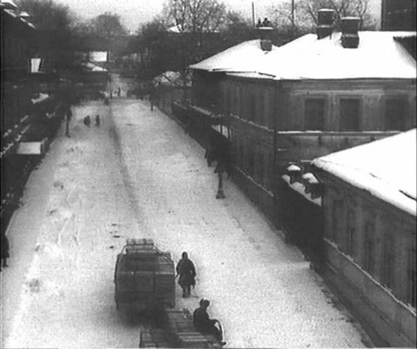Вид Гендрикова переулка. «Дом Маяковского» — справа