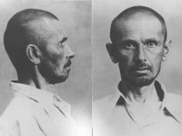 Е. Д. Поливанов. Фотография из следственного дела. Фото: Восточная коллекция. 2002. № 4 Е. Д. Поливанов. Фотография из следственного дела. Фото: Восточная коллекция. 2002. № 4