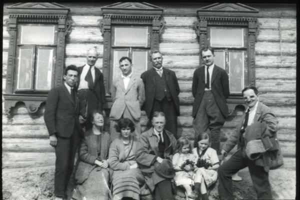Жители Фаустово. Начало 1920-х гг. Фото: Henry Sara Collection (15b/5/2/03/023), Modern Records Centre, University of Warwick